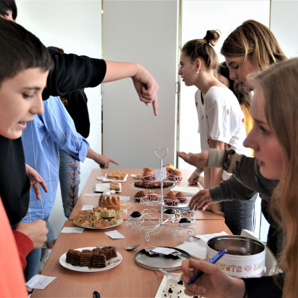 Bake sale of Y9H - Supporting Deťom s rakovinou