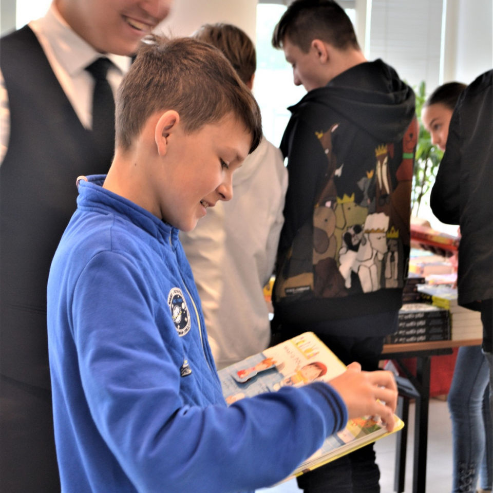 Book Fair 2019 with Usborne books