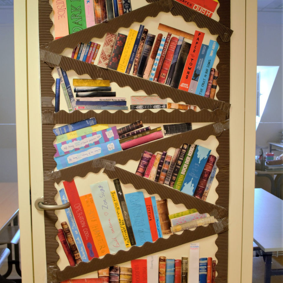 Costume parade and Book week activities Secondary