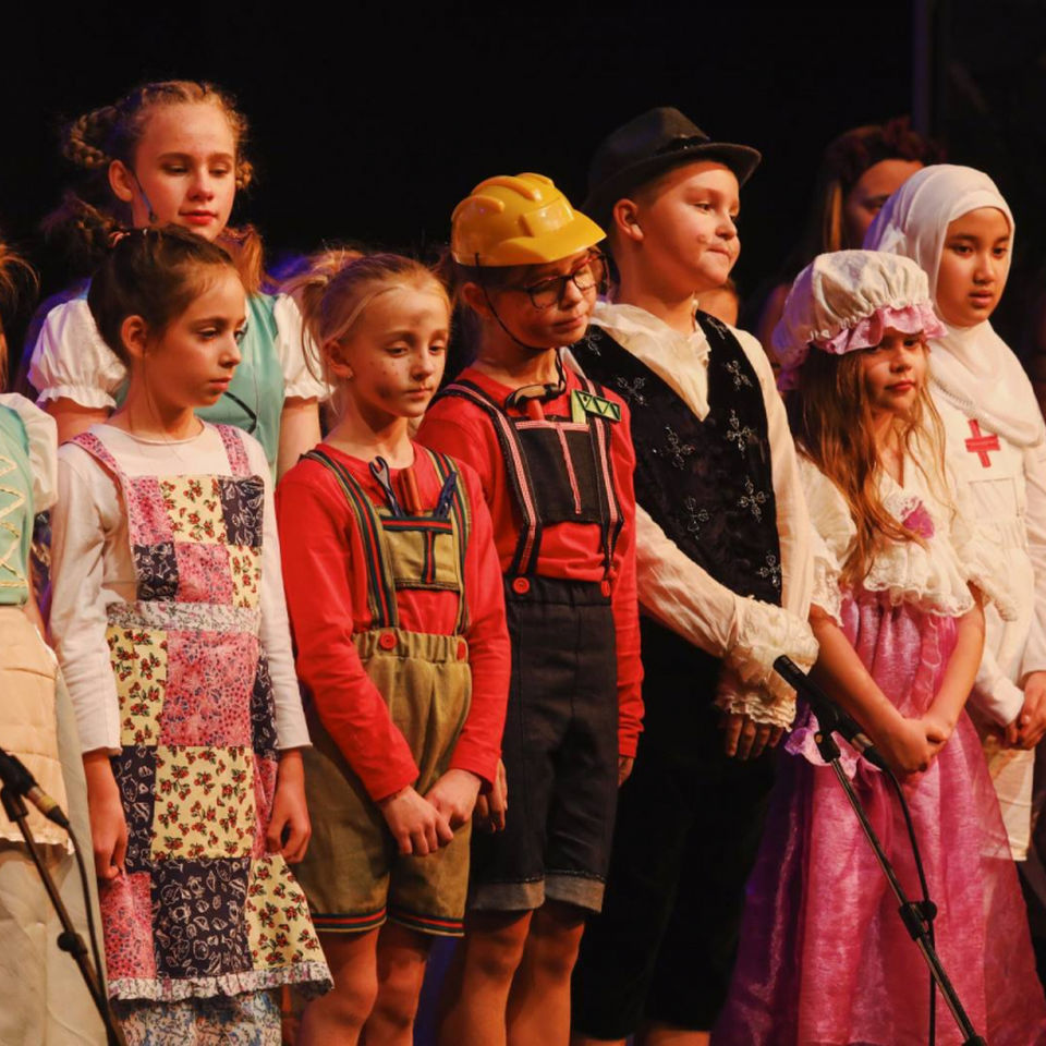 Dragon Days - Primary Christmas Musical