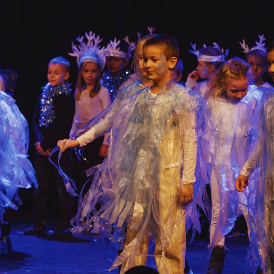 Dragon Days - Primary Christmas Musical