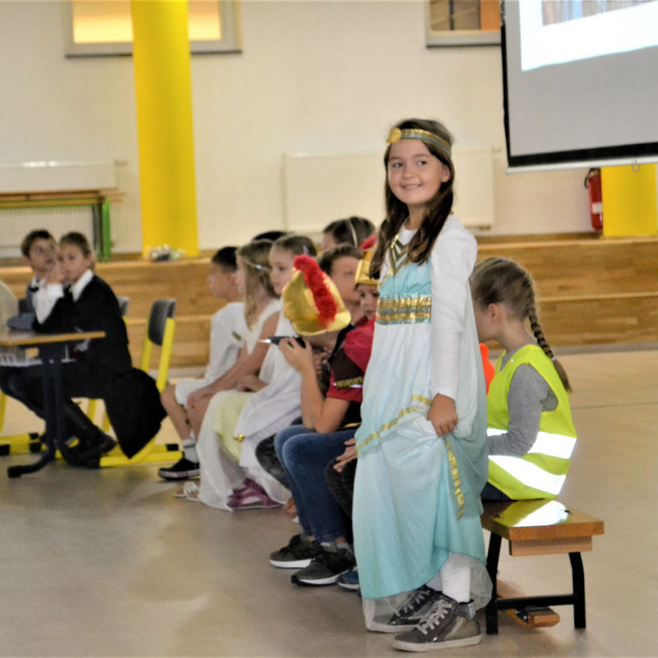 Roman assembly of Mr Jack - Y3C