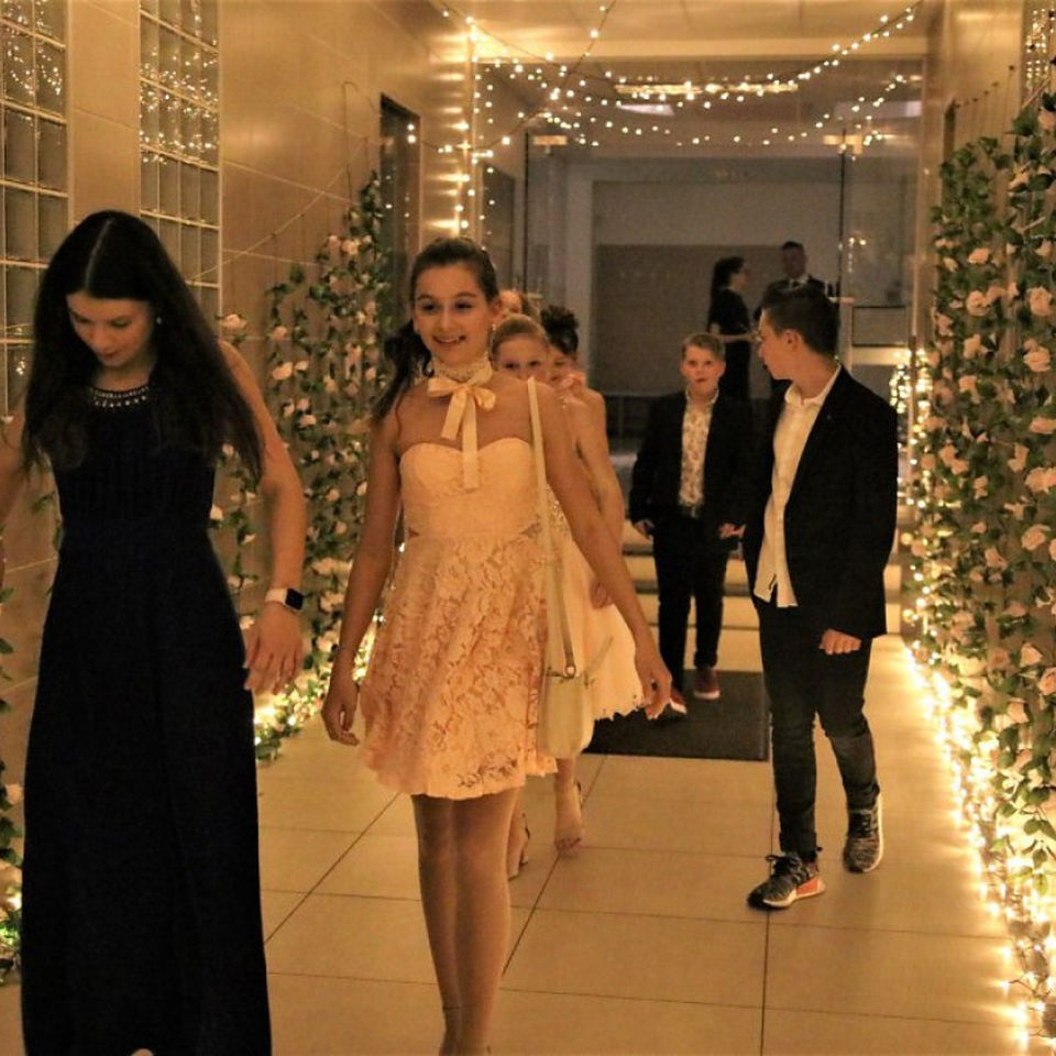 Secondary Fairytale ball - Y10P