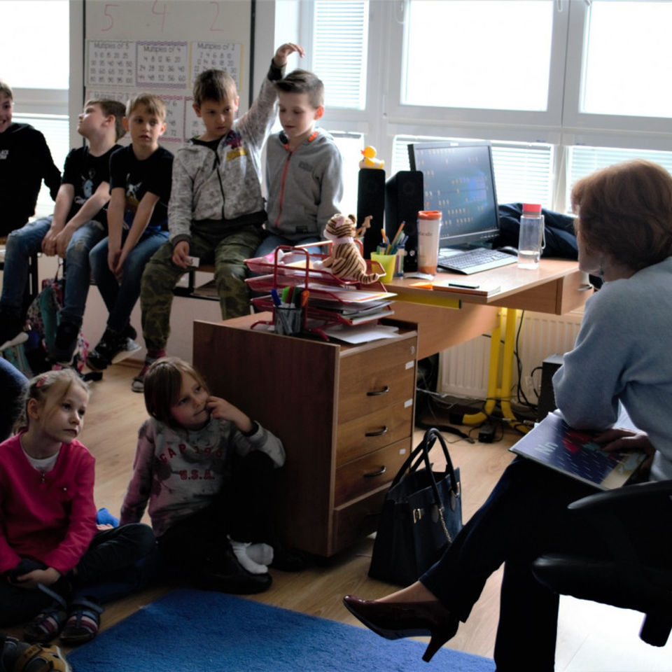 Trio publishing reads to CIS students