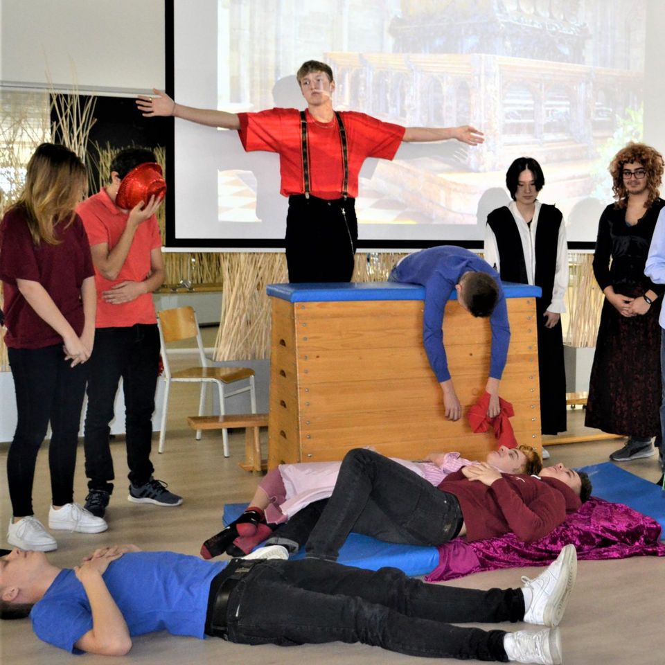 Valentine´s day Assembly