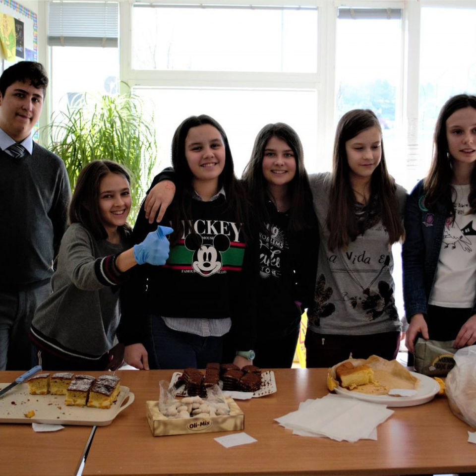 Year 8L Bake sale for Children's Cardiocenter of Bratislava