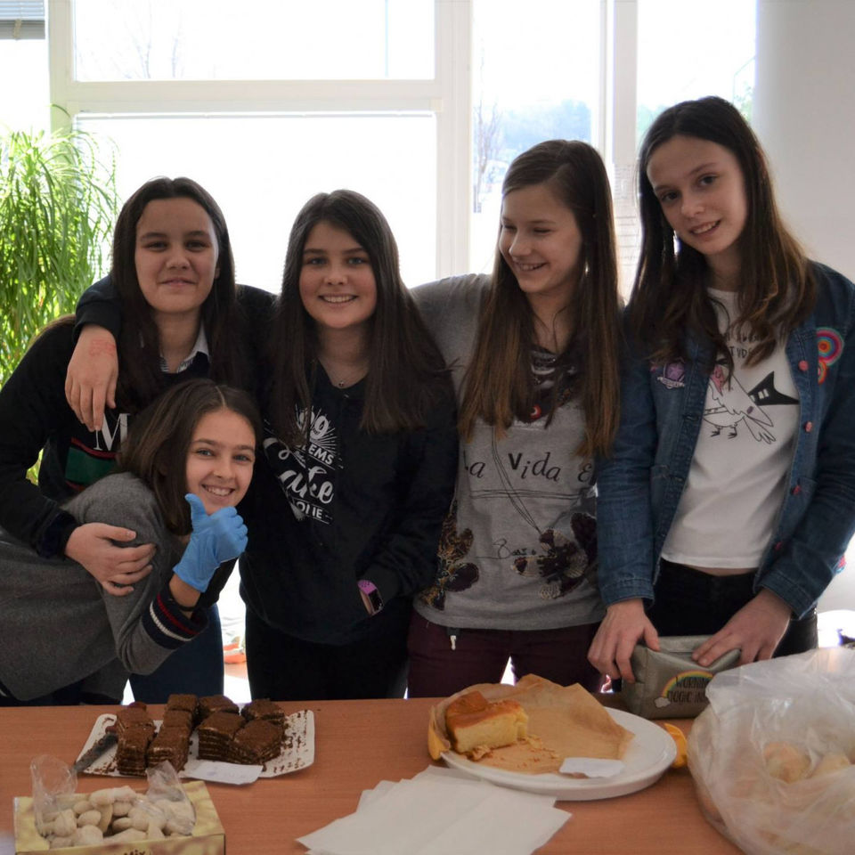 Year 8L Bake sale for Children's Cardiocenter of Bratislava