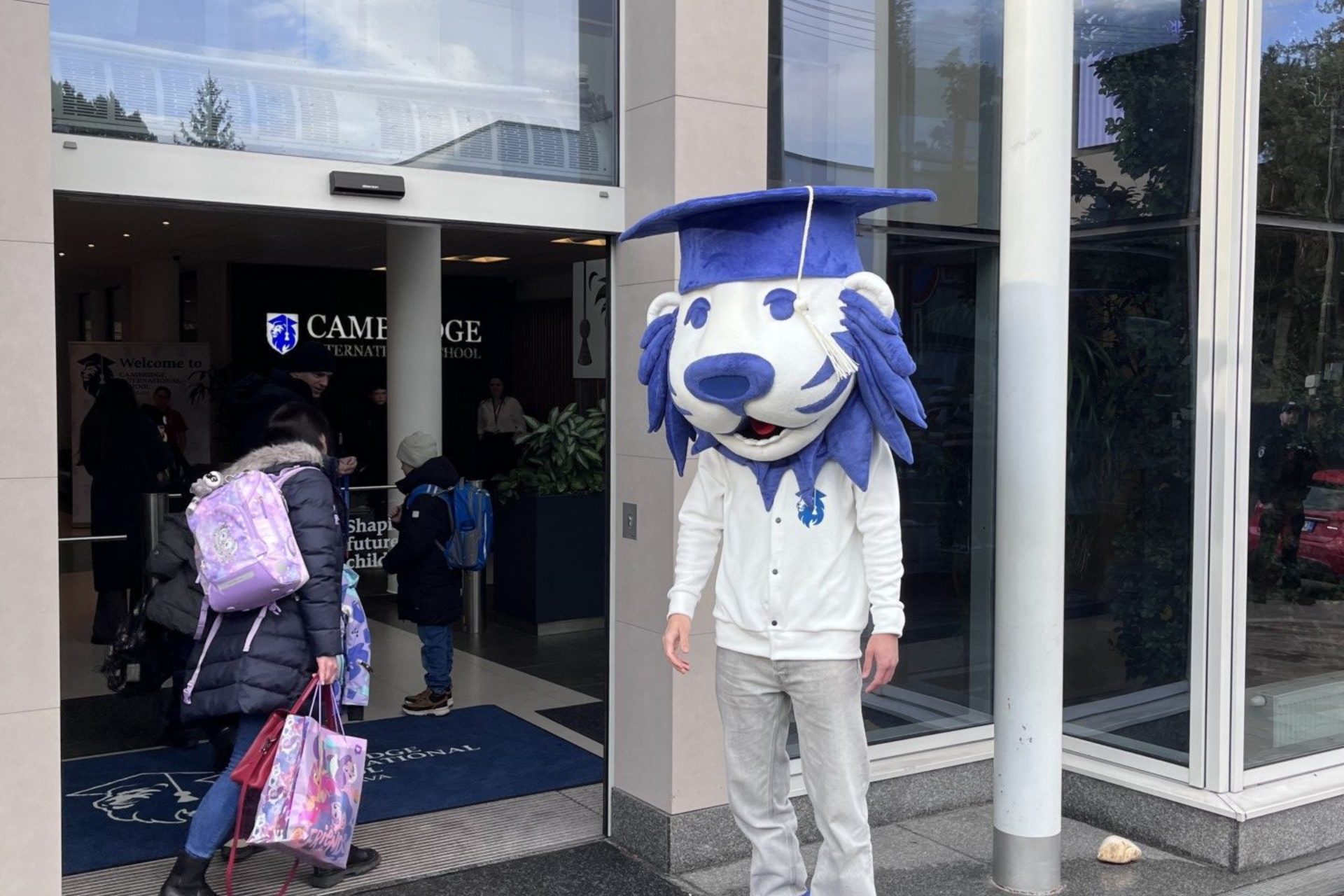 A Legend is Born: The Wildest Week in the Life of FranCIS the Lion