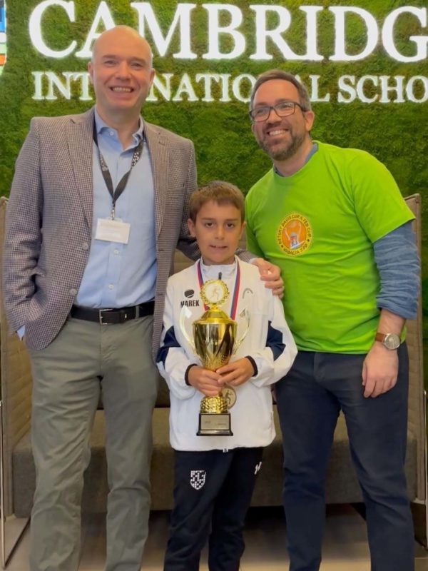 Instagram @cambridgeschool.eu