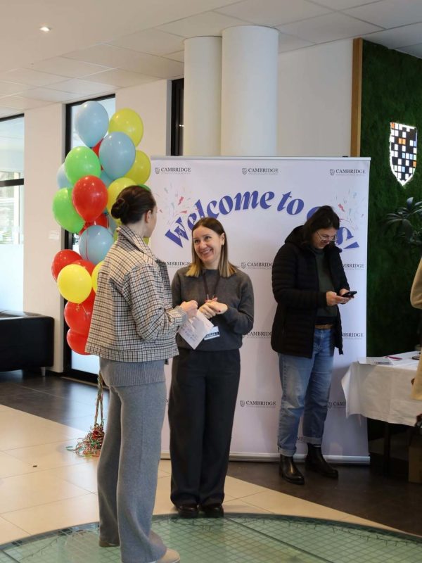 Instagram @cambridgeschool.eu