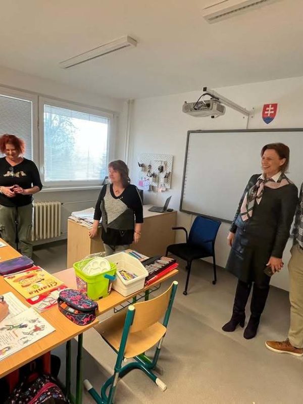 Instagram @cambridgeschool.eu